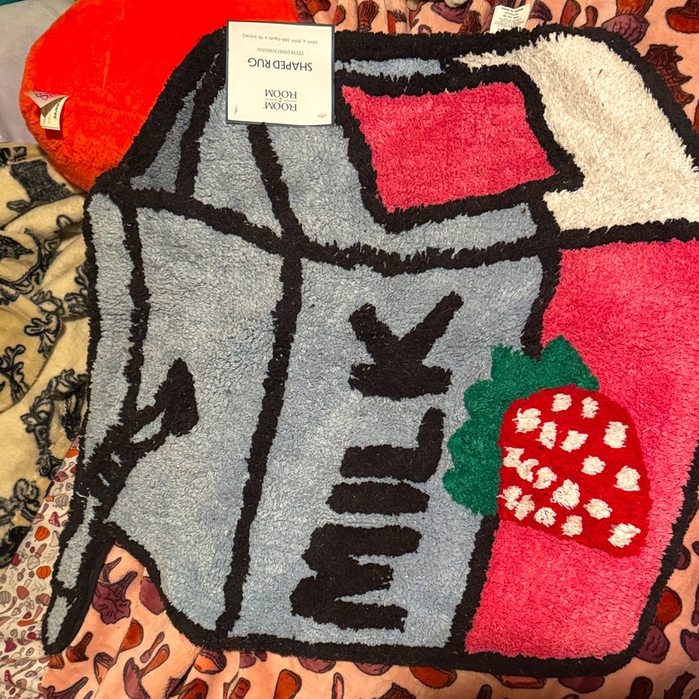 Strawberry milk small area floor rug brand new
